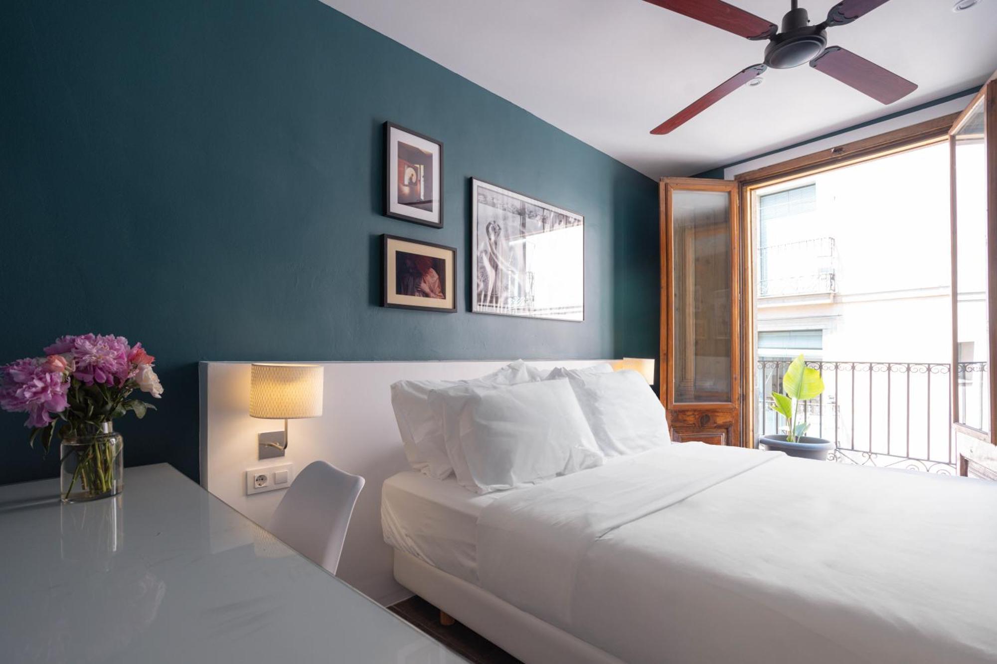 Hostal Sol Y K Barcelona Eksteriør bilde